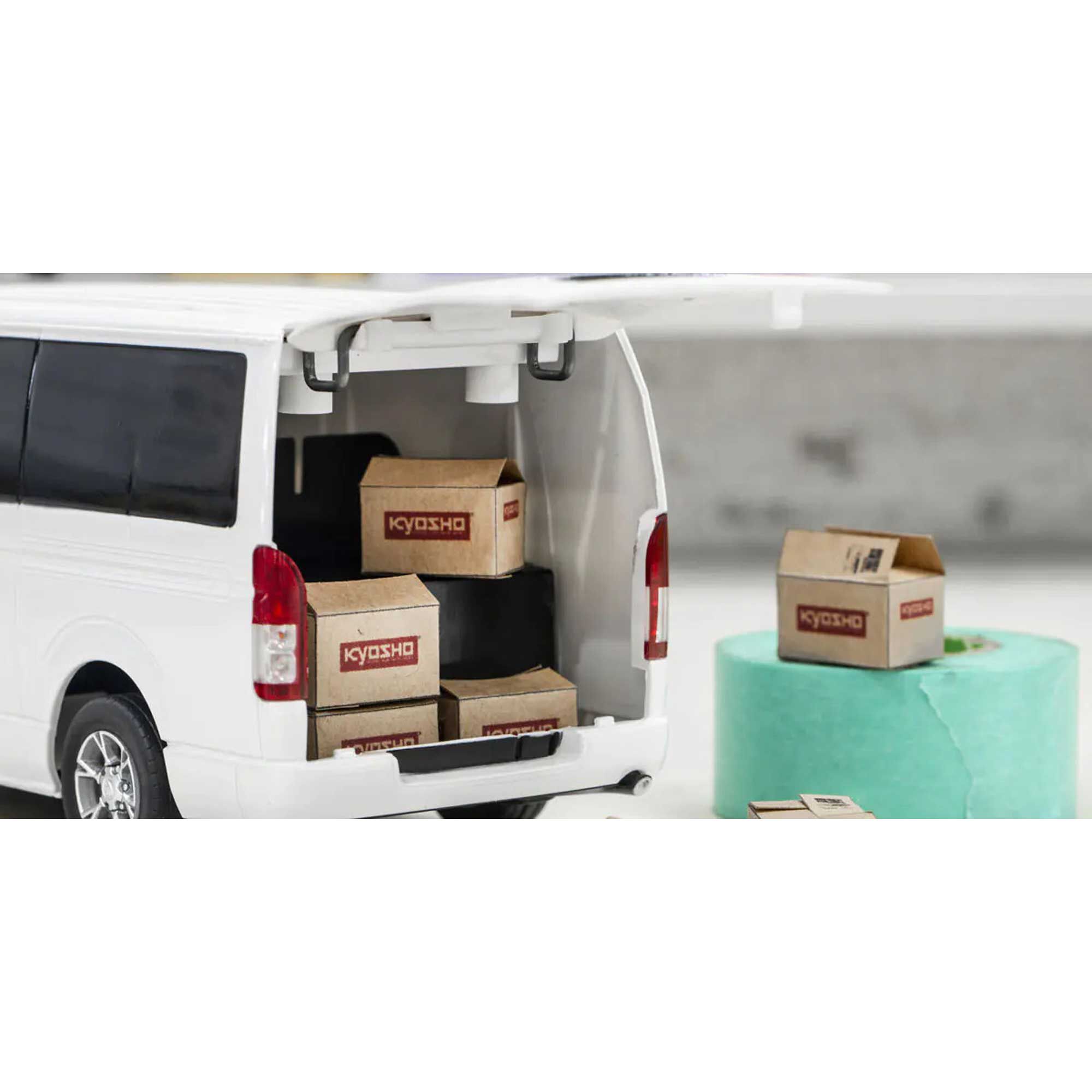 Kyosho 1/28 Hi-Ace Super GL 2WD On-Road First Mini-Z RTR, White