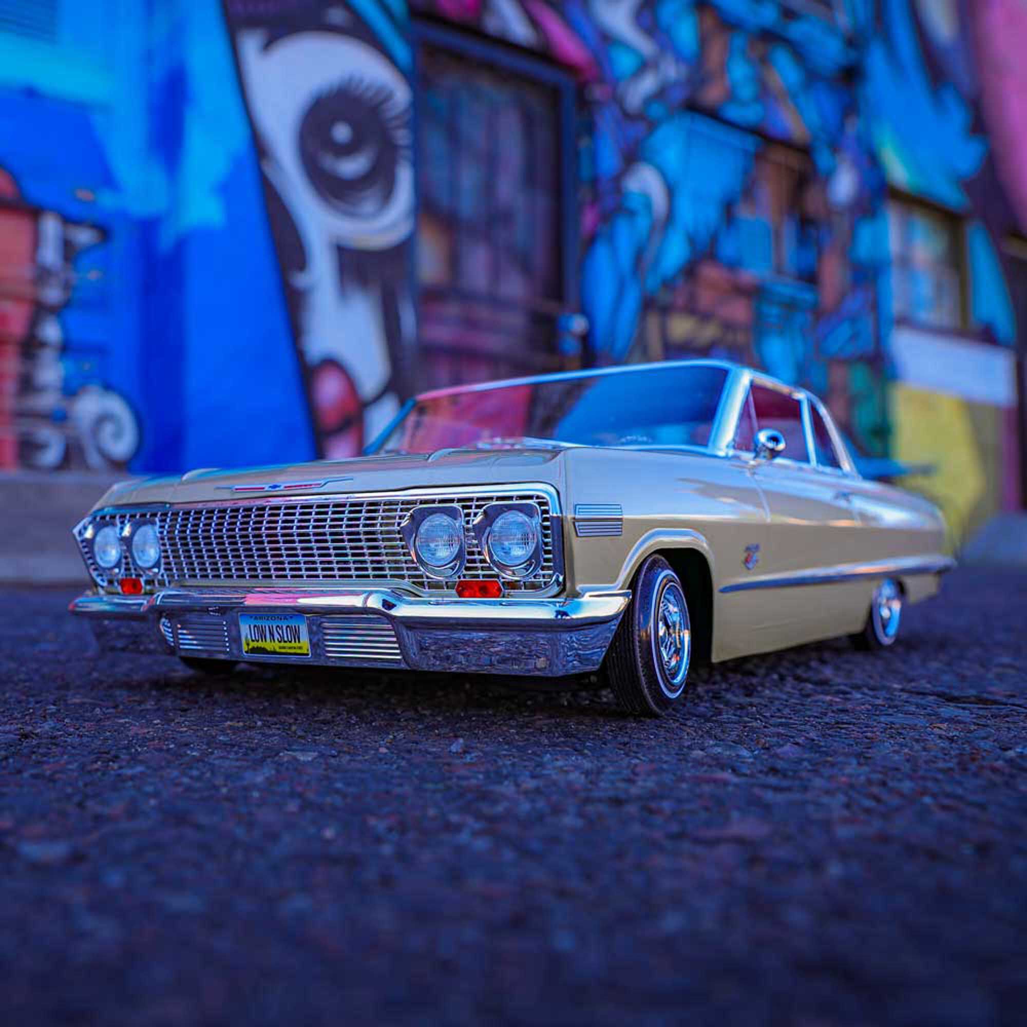 Redcat Racing 1/10 SixtyThree Chevy Impala SS 2WD Hopping Lowrider RTR, Champagne