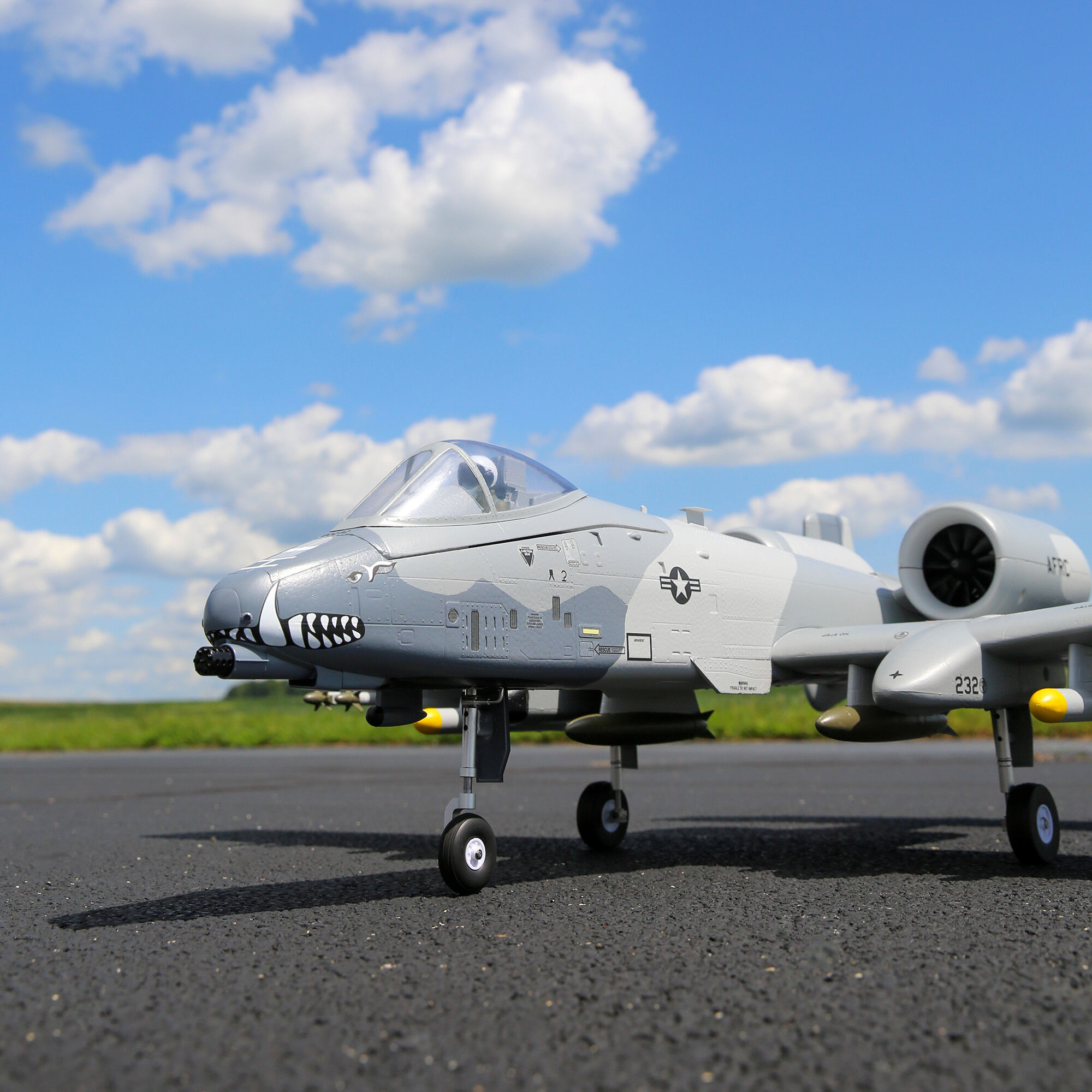 A-10 Thunderbolt II 64mm EDF Jet BNF Basic with AS3X and SAFE Select, 1150mm