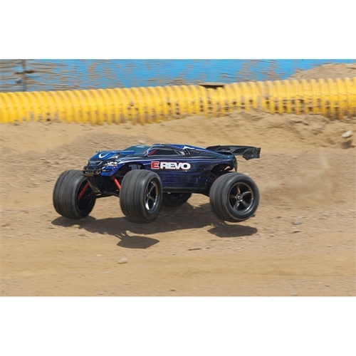 Traxxas 1/16 E-Revo Brushed 4WD RTR RC Monster Truck w/ID Battery & Quick Charger