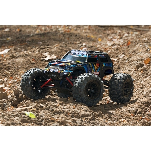 Traxxas 1/16 Summit 4WD Brushed RTR Monster Truck