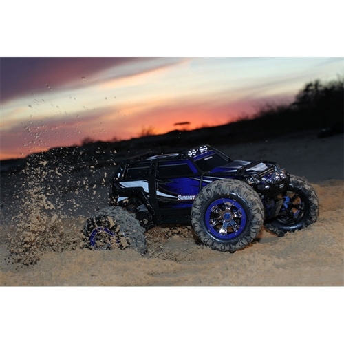 Traxxas 1/10 Summit 4WD RTR Monster Truck w/TQi