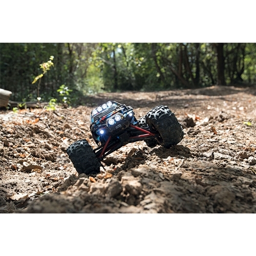Traxxas 1/16 Summit 4WD Brushed RTR Monster Truck