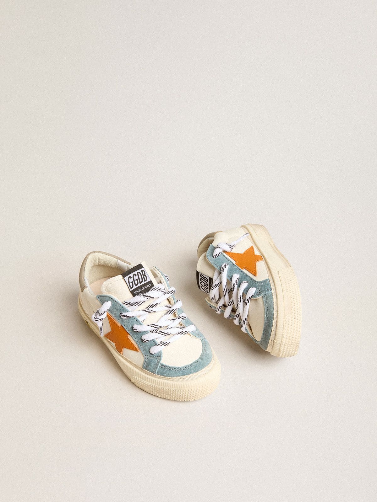 May Teen in nappa with orange leather star and blue suede inserts
