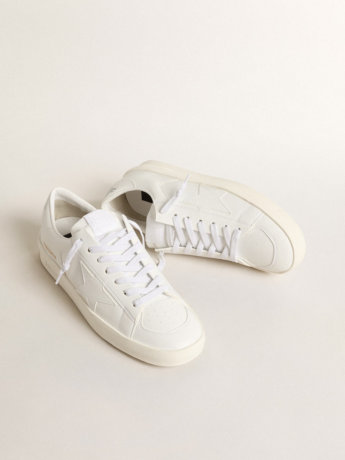 Men's bio-based Stardan with white star and heel tab