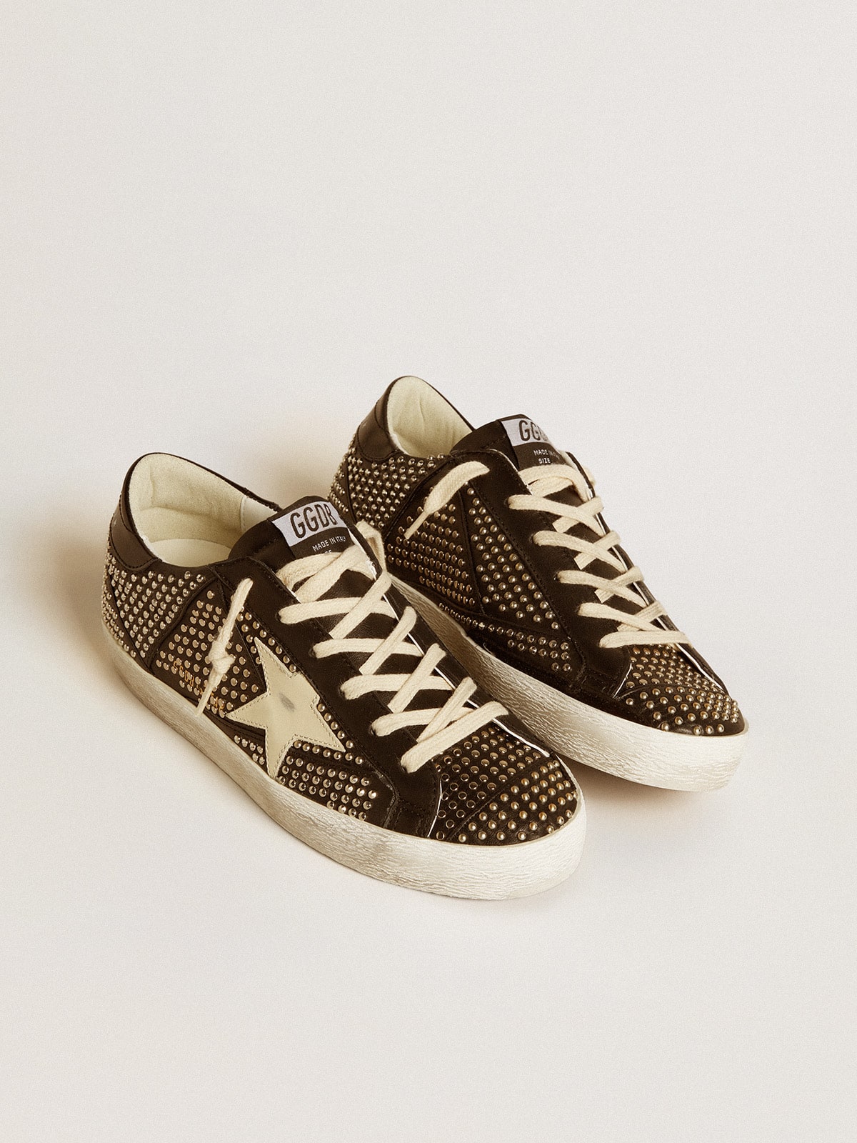 Women's Super-Star in studded black nappa with white leather star