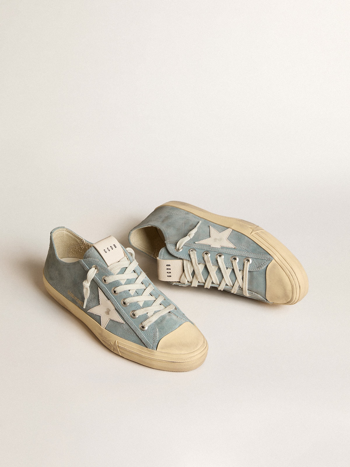 V-Star in silver-blue suede with white leather star