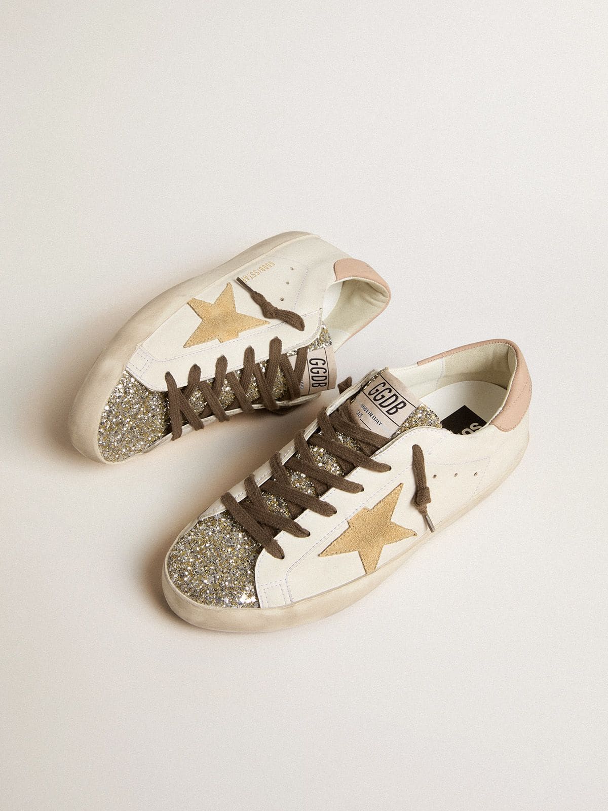 Women's Bio-based Super-Star with platinum glitter tongue