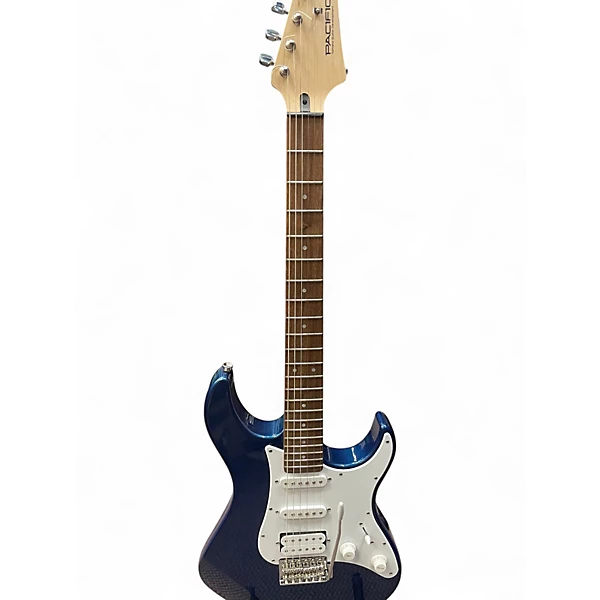 Yamaha Used Yamaha Pacifica Blue Solid Body Electric Guitar
