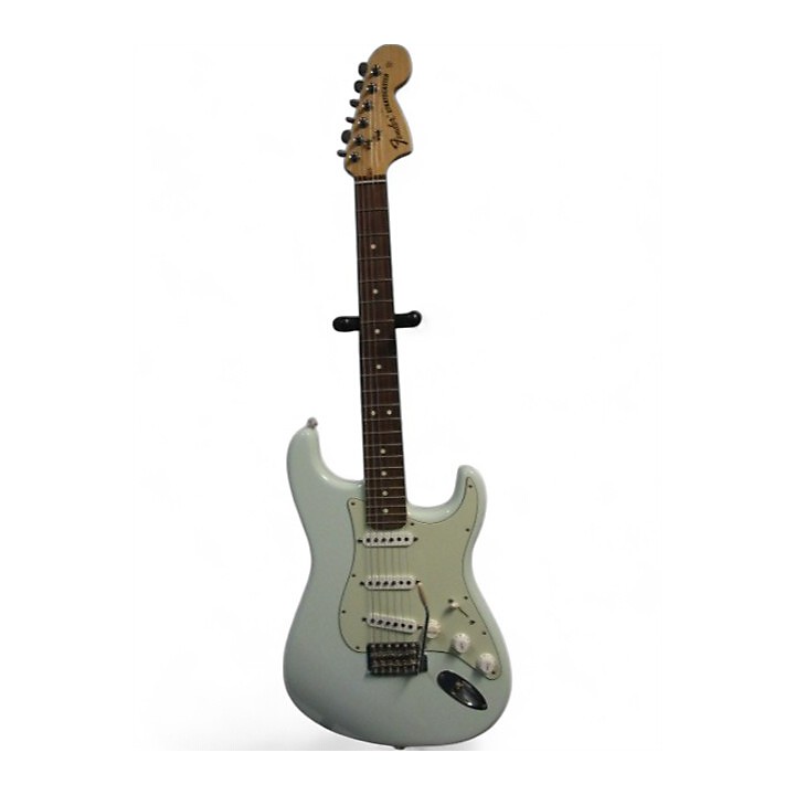 Fender 1970 Reissue Stratocaster Solid Body Electric Guitar.gc