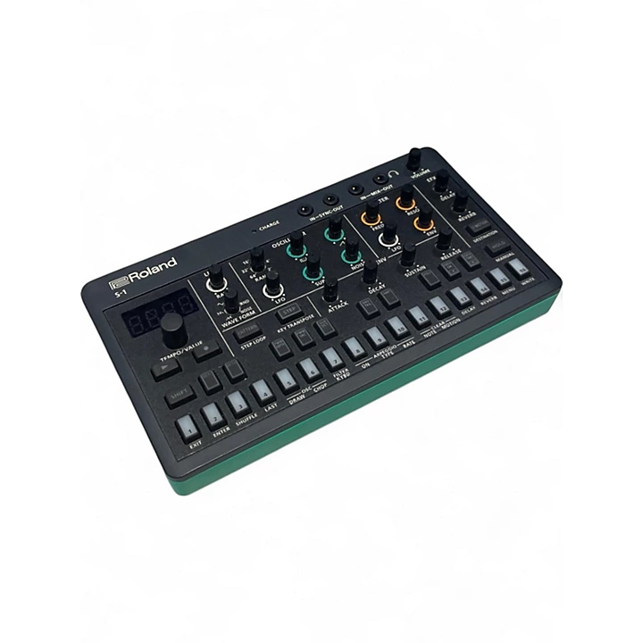 Roland Used Roland S 1 TWEAK Synthesizer.gc