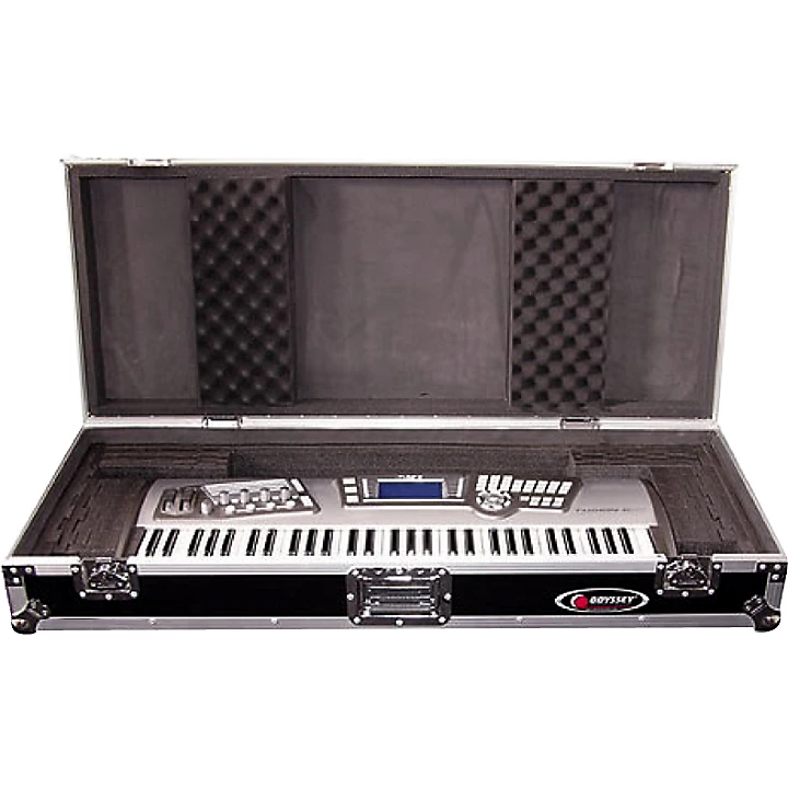 Flight Zone Keyboard case for 61 note keyboards with wheels