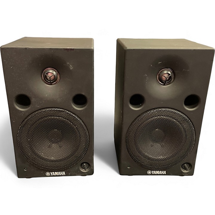 Yamaha Used 2000s Yamaha 3913Y004 Powered Monitor.gc