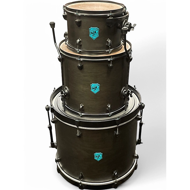 SJC Drums Used SJC Drums 3 Piece Pathfinder Black Drum Kit.gc