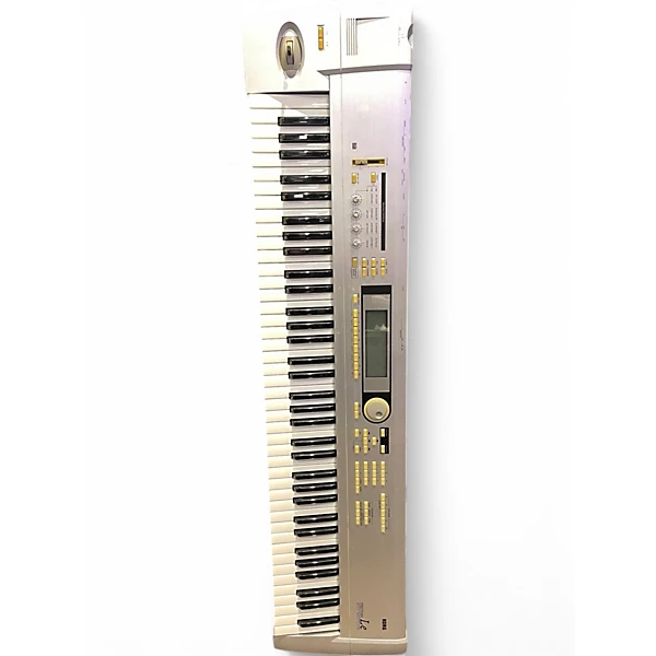 KORG Used KORG Triton Extreme 76 Key Keyboard Workstation.gc