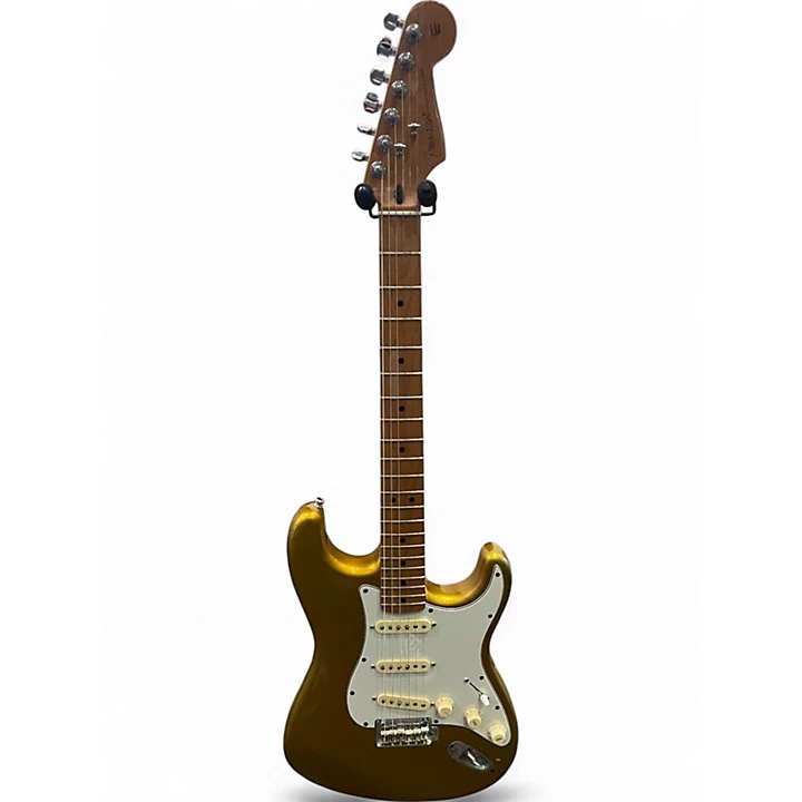 Fender Used 2021 Fender Road Worn