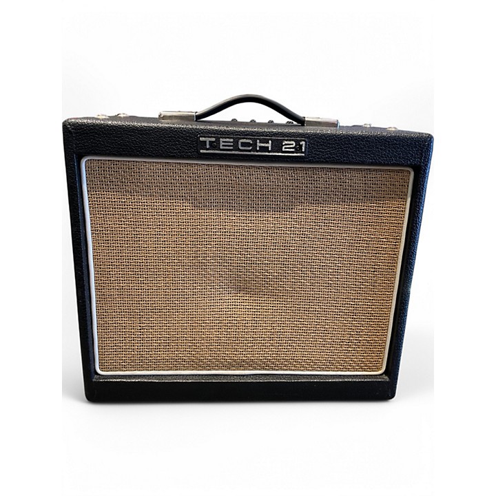 Used Tech 21 TRADEMARK 10 Guitar Combo Amp