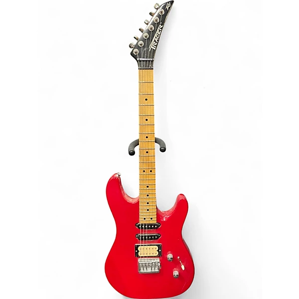 Used Peavey Tracer Candy Apple Red Solid Body Electric Guitar