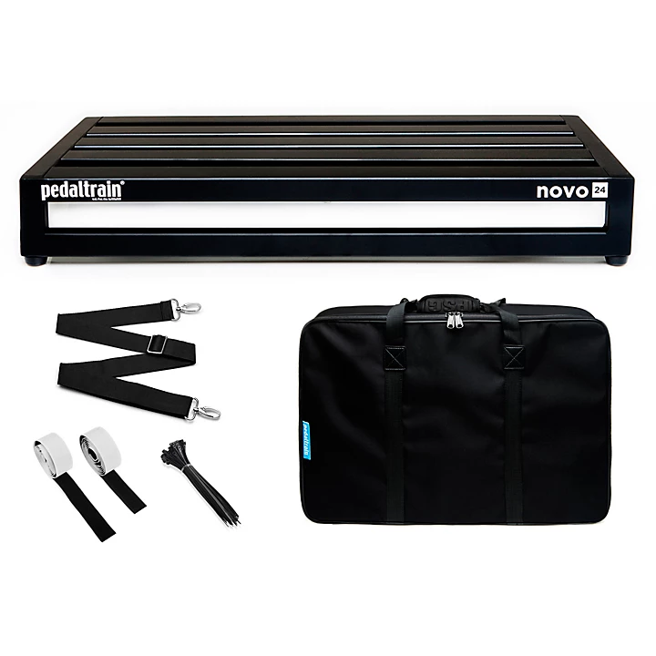 Novo 24 Pedalboard with Soft Case