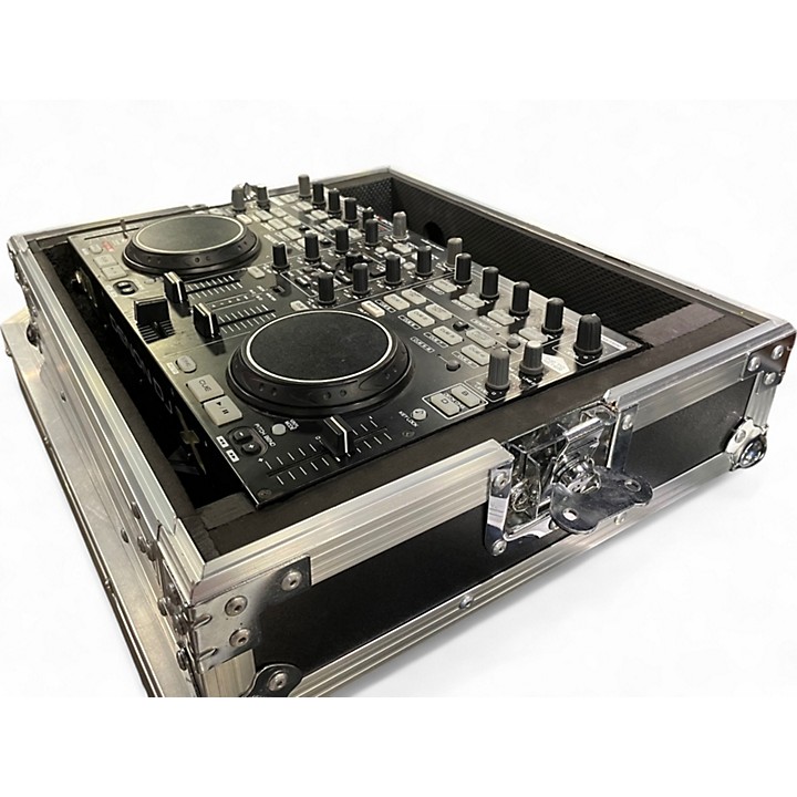 Denon DJ Used Denon DJ MC3000 DJ Controller.gc