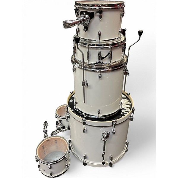 Pearl Used Pearl 6 Piece Export WHITE Drum Kit.gc