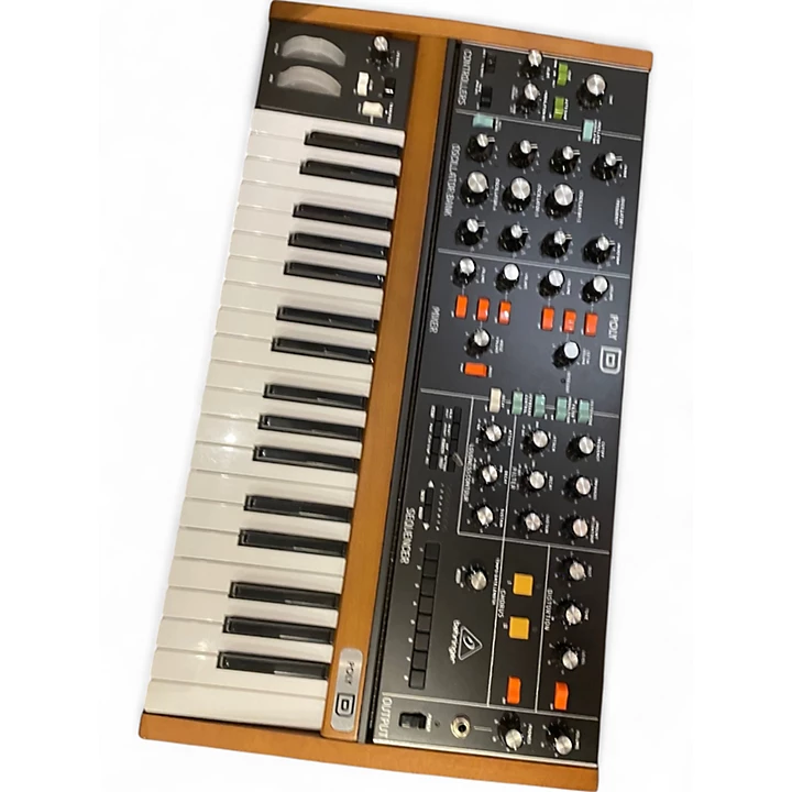 Behringer Used Behringer POLY D Synthesizer.gc