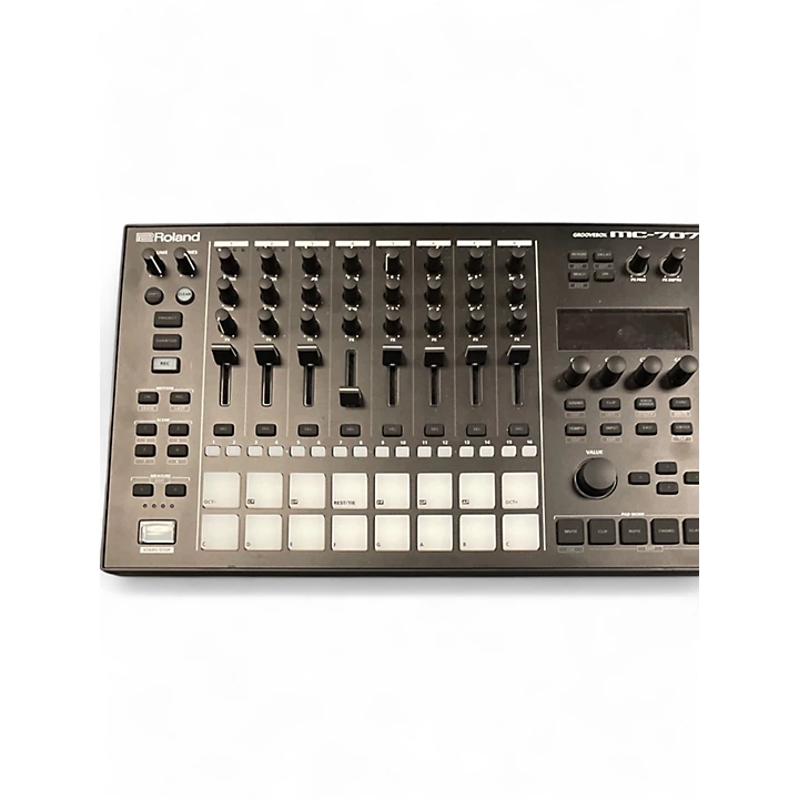 Roland Used Roland MC 707 Groovebox Production Controller