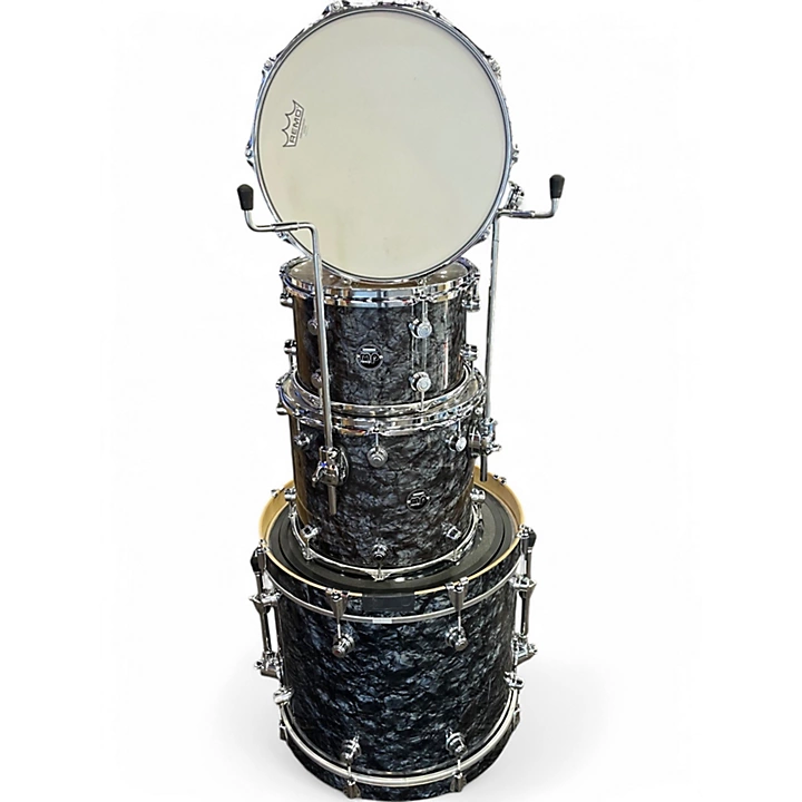 DW Used DW 4 Piece Performance Series BLACK DIAMOND Drum Kit.gc