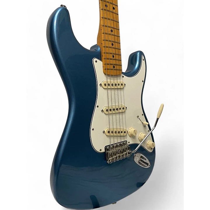 Fender 2023
