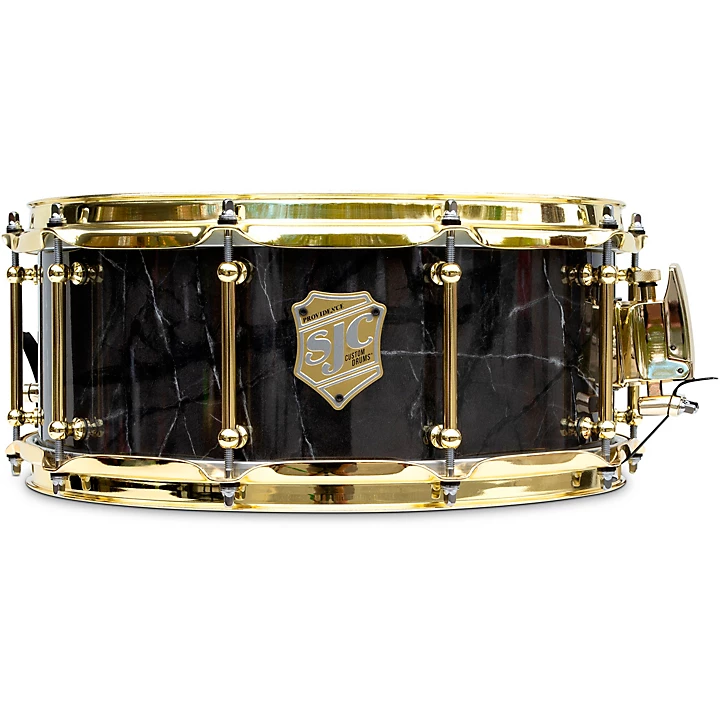 Providence Series Snare Drum with Brass Hardware