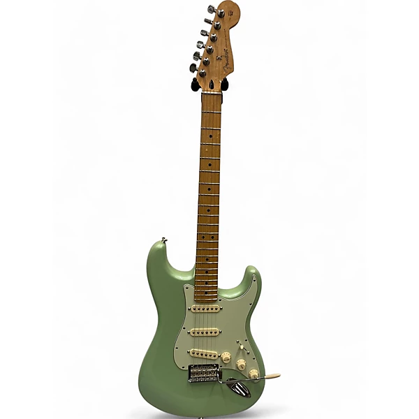 Fender American Professional Stratocaster SSS Solid Body Electric Guitar