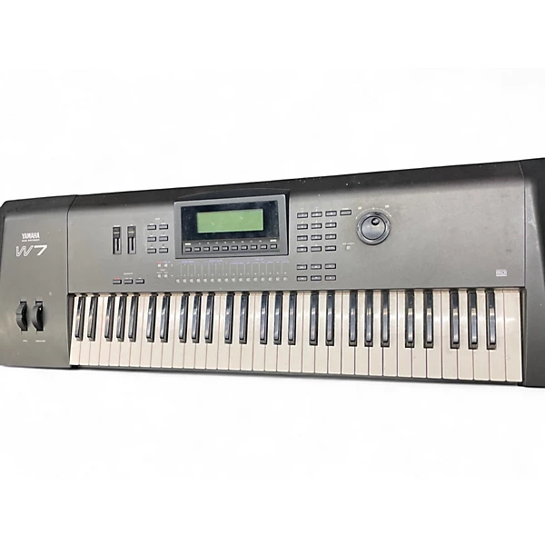 Yamaha Used Yamaha W7 Keyboard Workstation