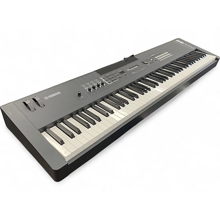 Yamaha Used Yamaha MX88 Synthesizer
