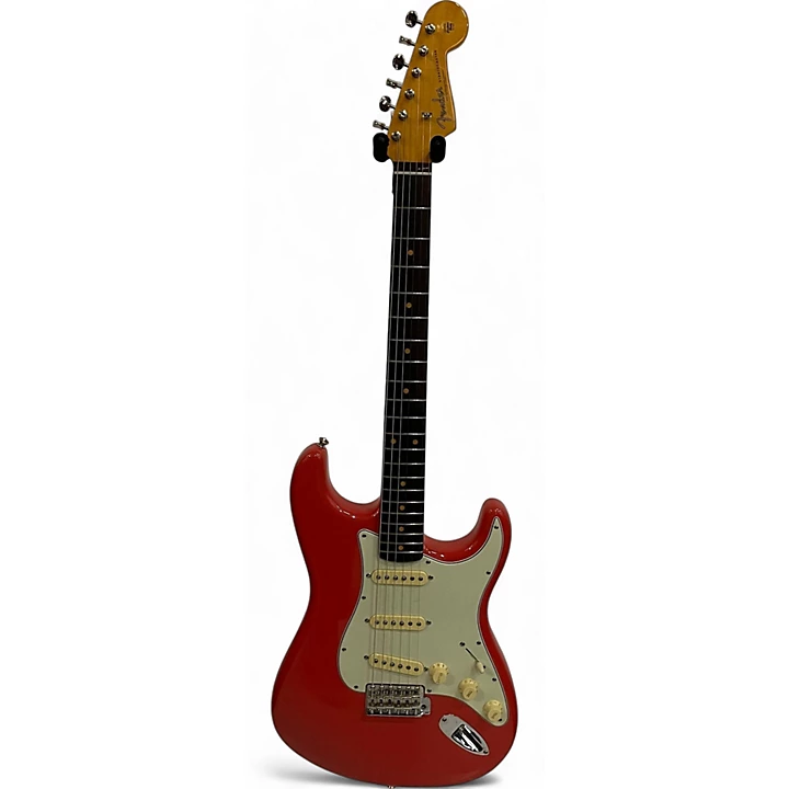 Fender 2024 American Vintage II Stratocaster Solid Body Electric Guitar.gc