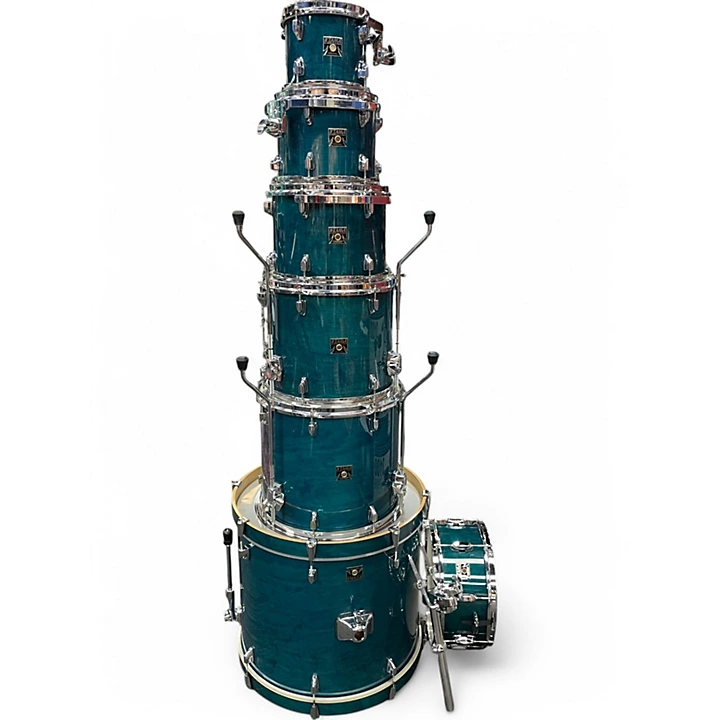 TAMA Used TAMA 7 Piece Superstar Classic Blue Lacquer Burst Drum Kit.gc