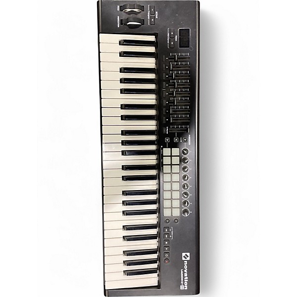Novation Used Novation Launchkey 49 Key MIDI Controller