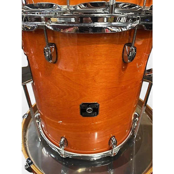 Gretsch Drums Used Gretsch Drums 5 Piece Catalina Maple Amber Drum Kit.gc