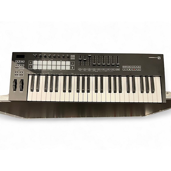 Novation Used Novation Launchkey 49 Key MIDI Controller