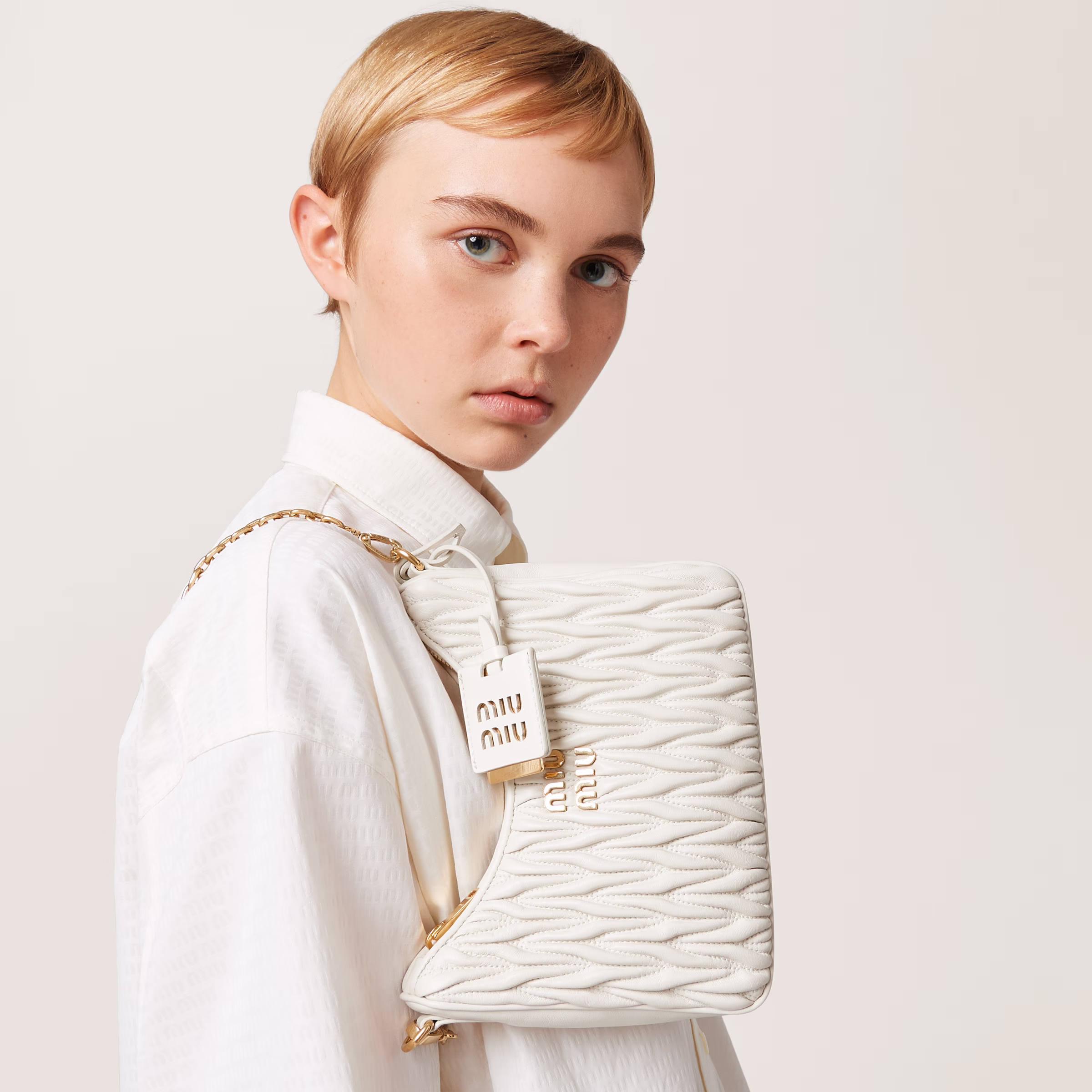 Matelassé Nappa Leather Shoulder Bag