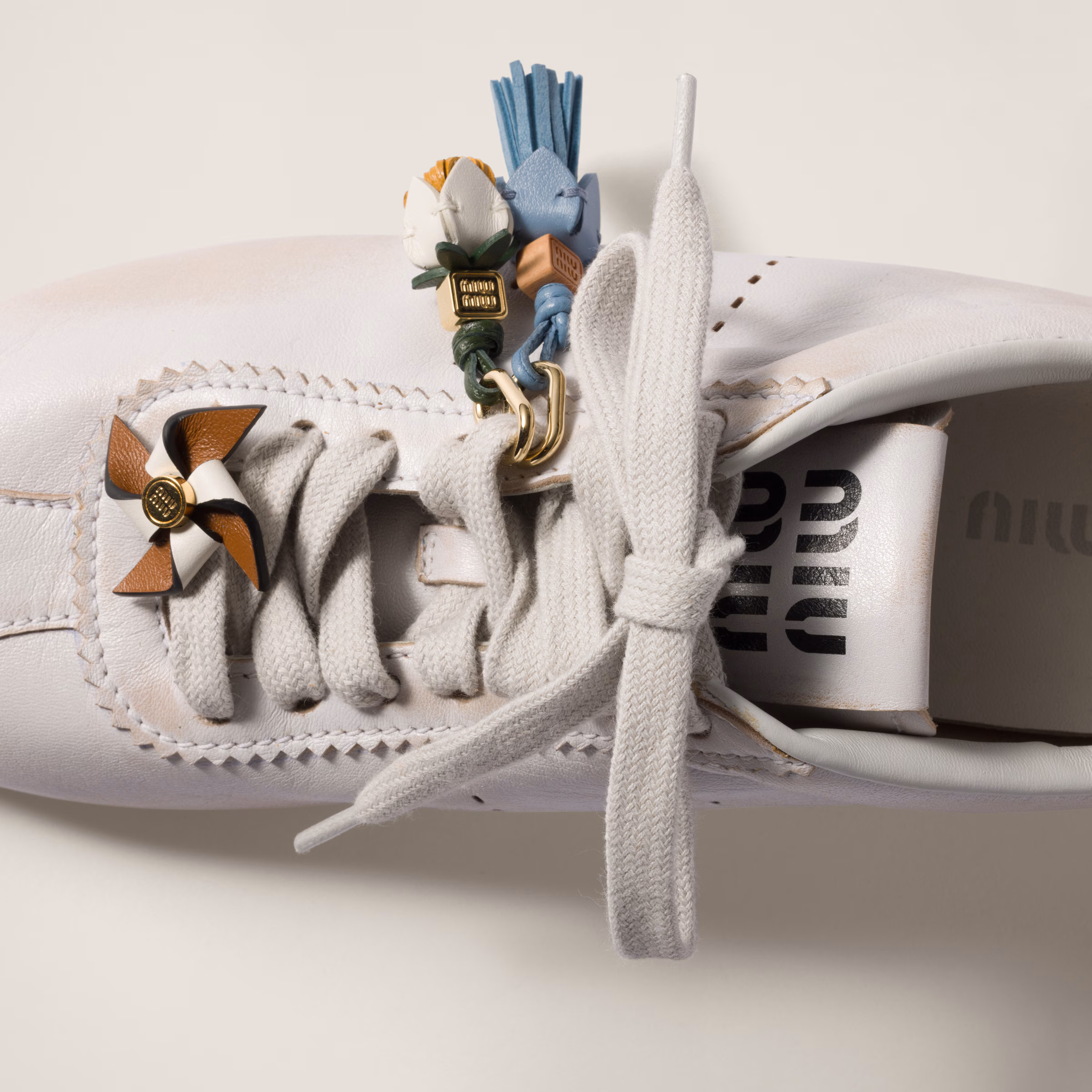 Leather Micro Trick