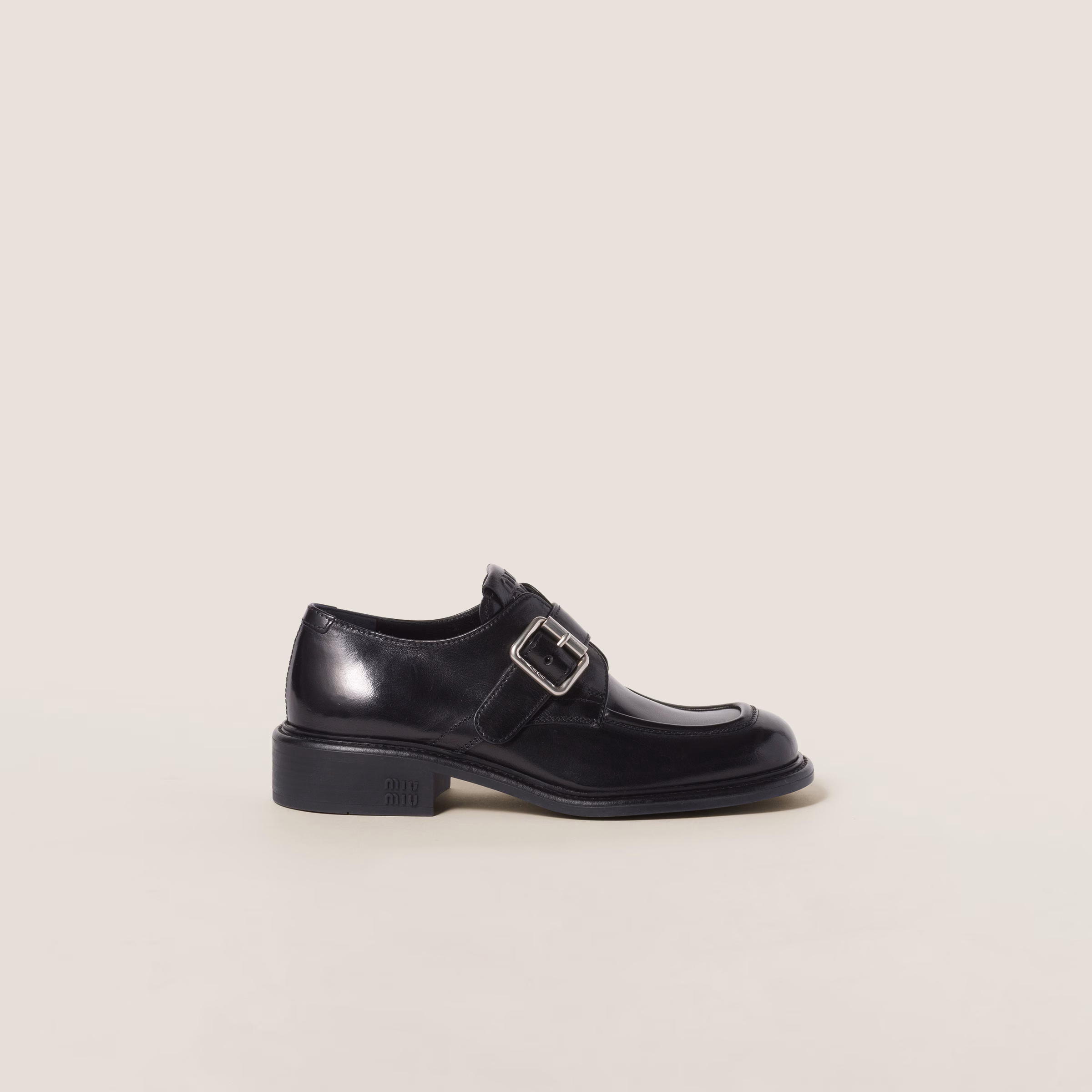 Leather Shoes With Buckle
