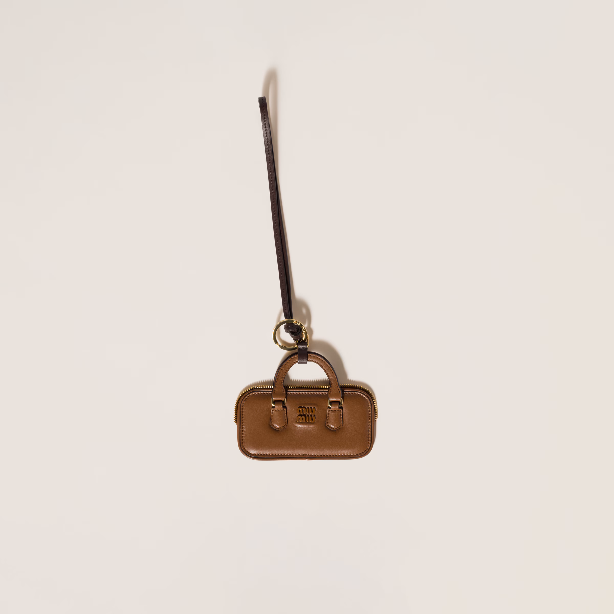 Arcadie Leather Trick