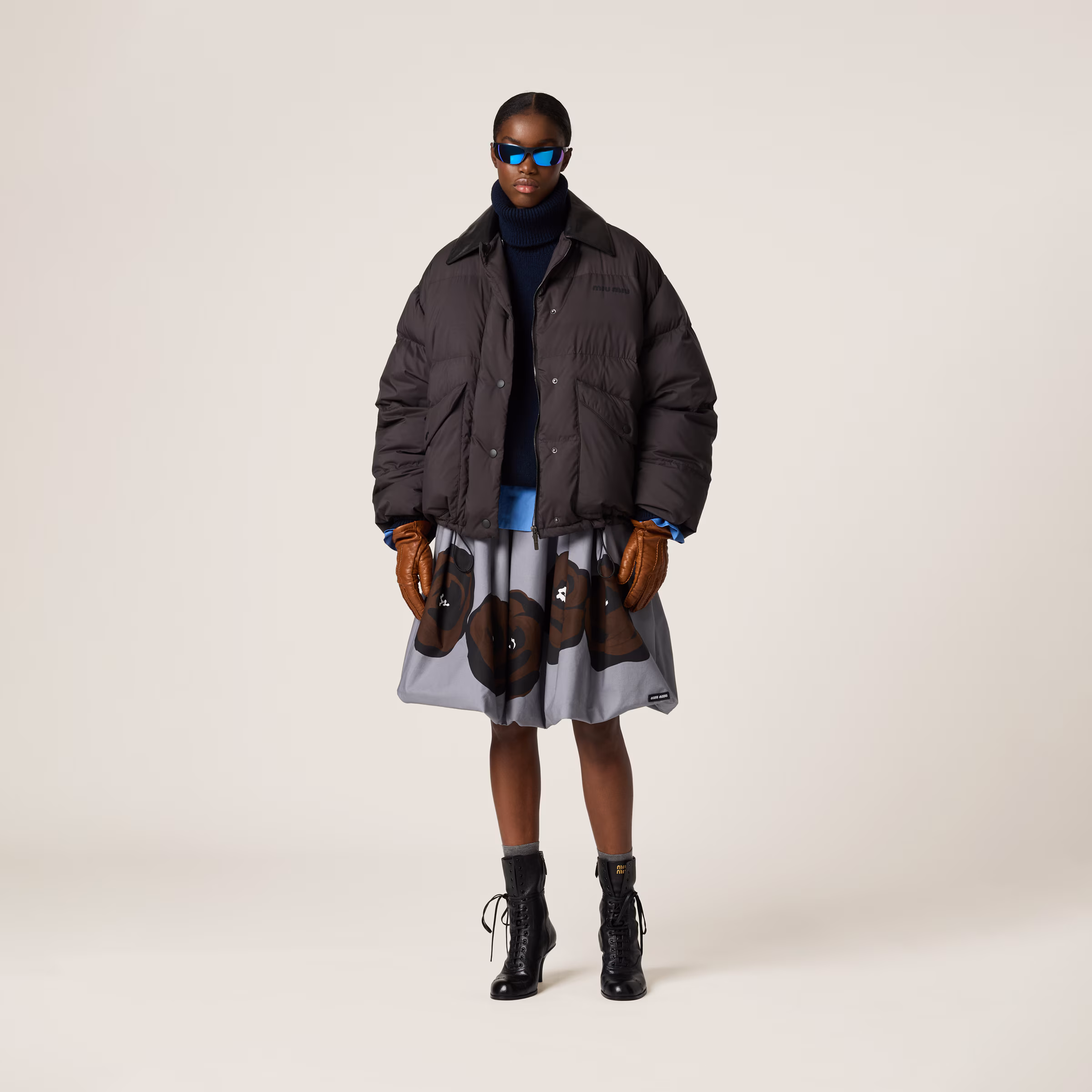 Technical Pongé Cropped Down Jacket