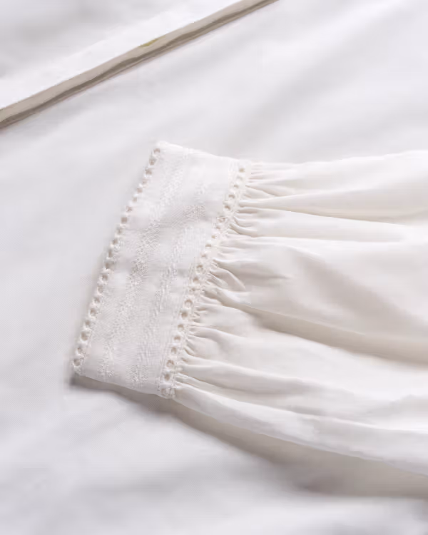 Women's Lace Peasant Top