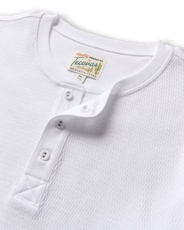 Men's Long Sleeve Standard Issue Waffle Henley