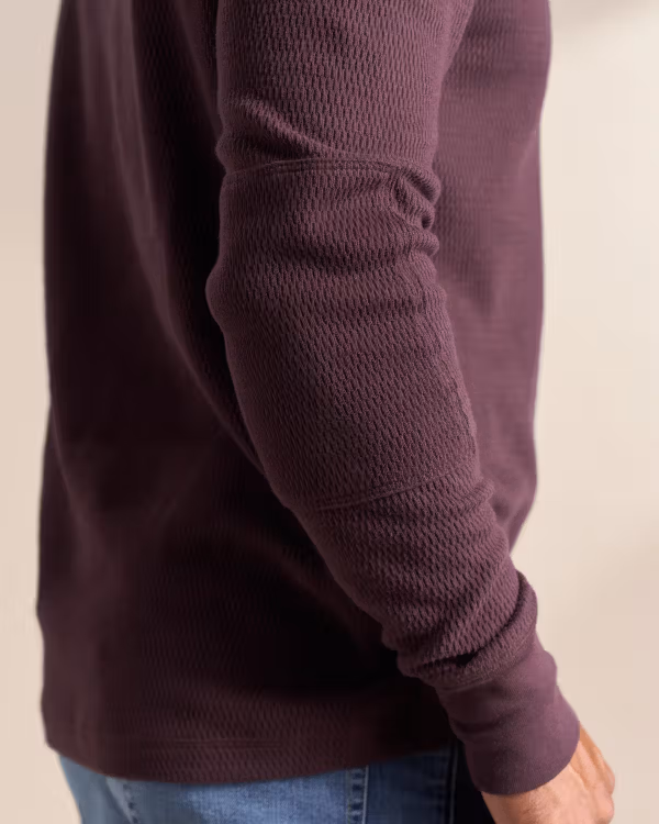 Men's Long Sleeve Standard Issue Waffle Henley