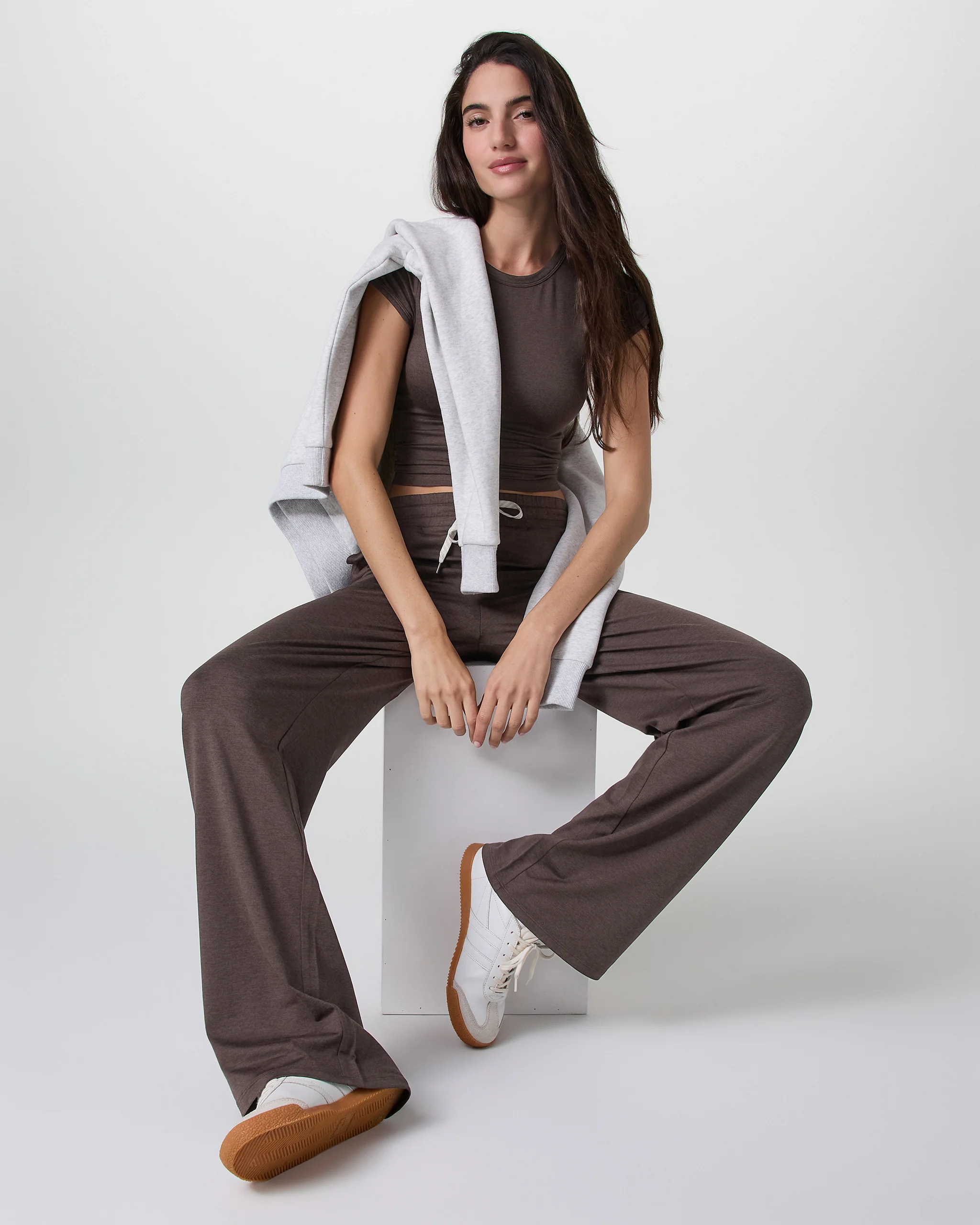 Halo Essential Wideleg Pant