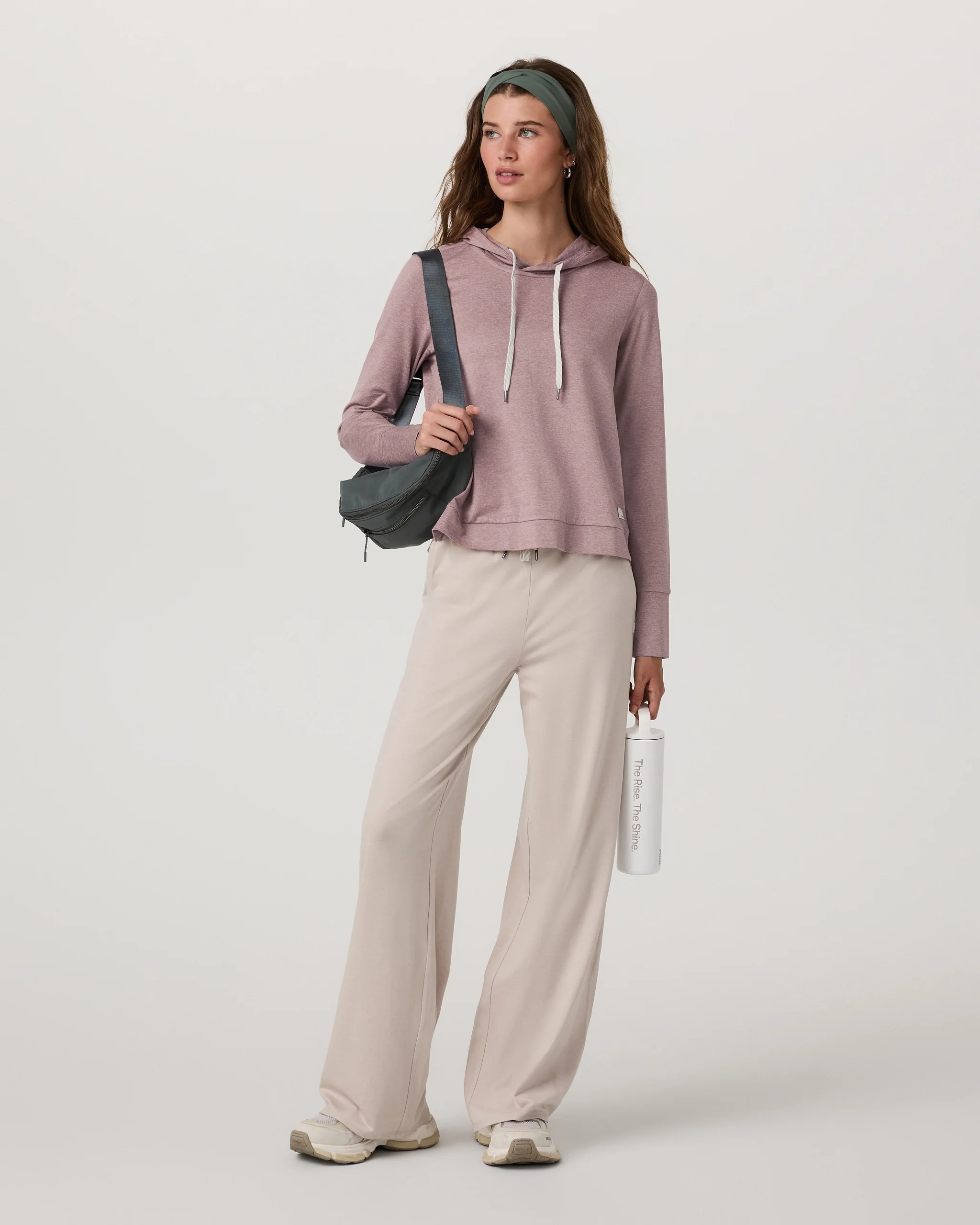 Halo Essential Hoodie