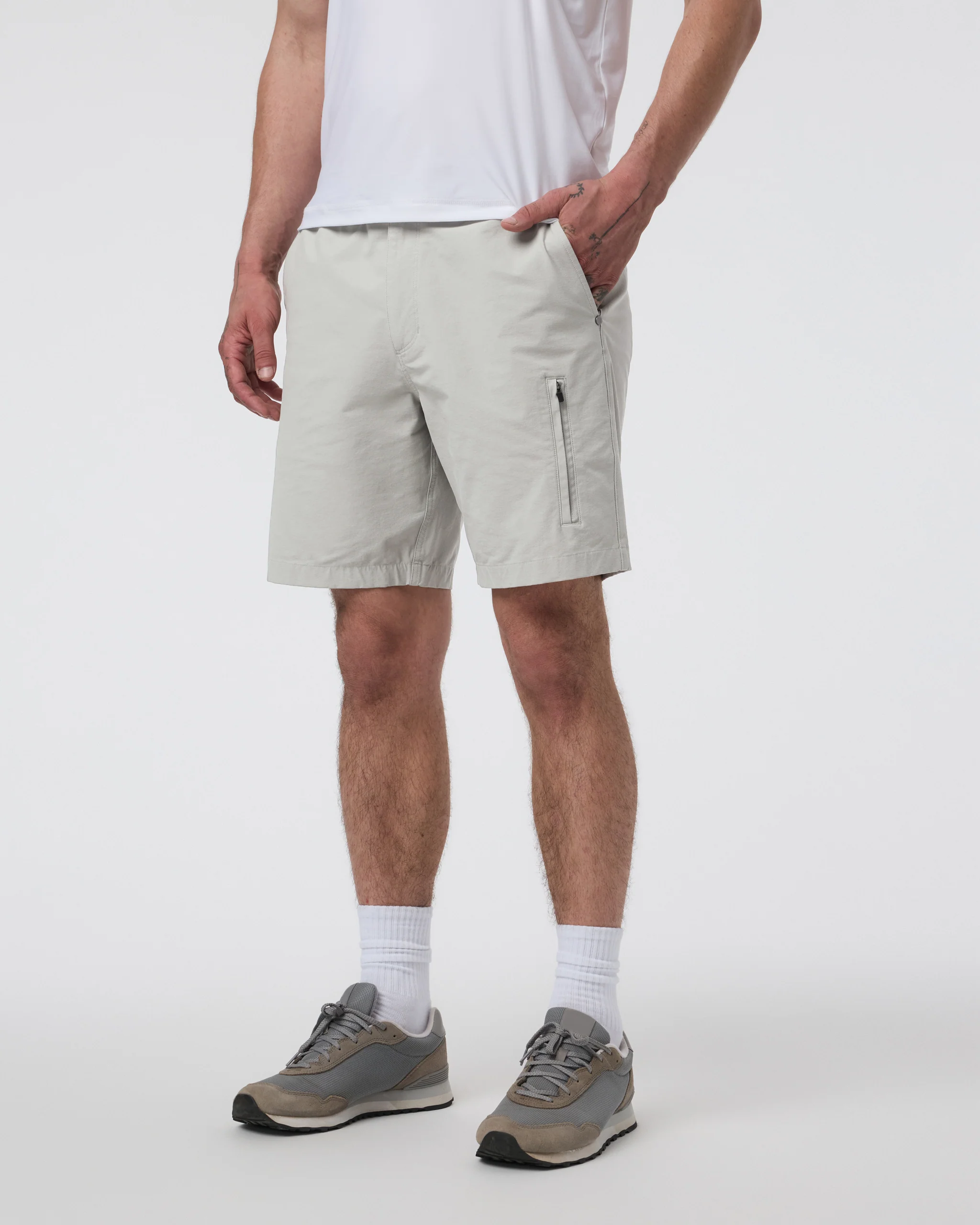 Barren Explorer Short 8"