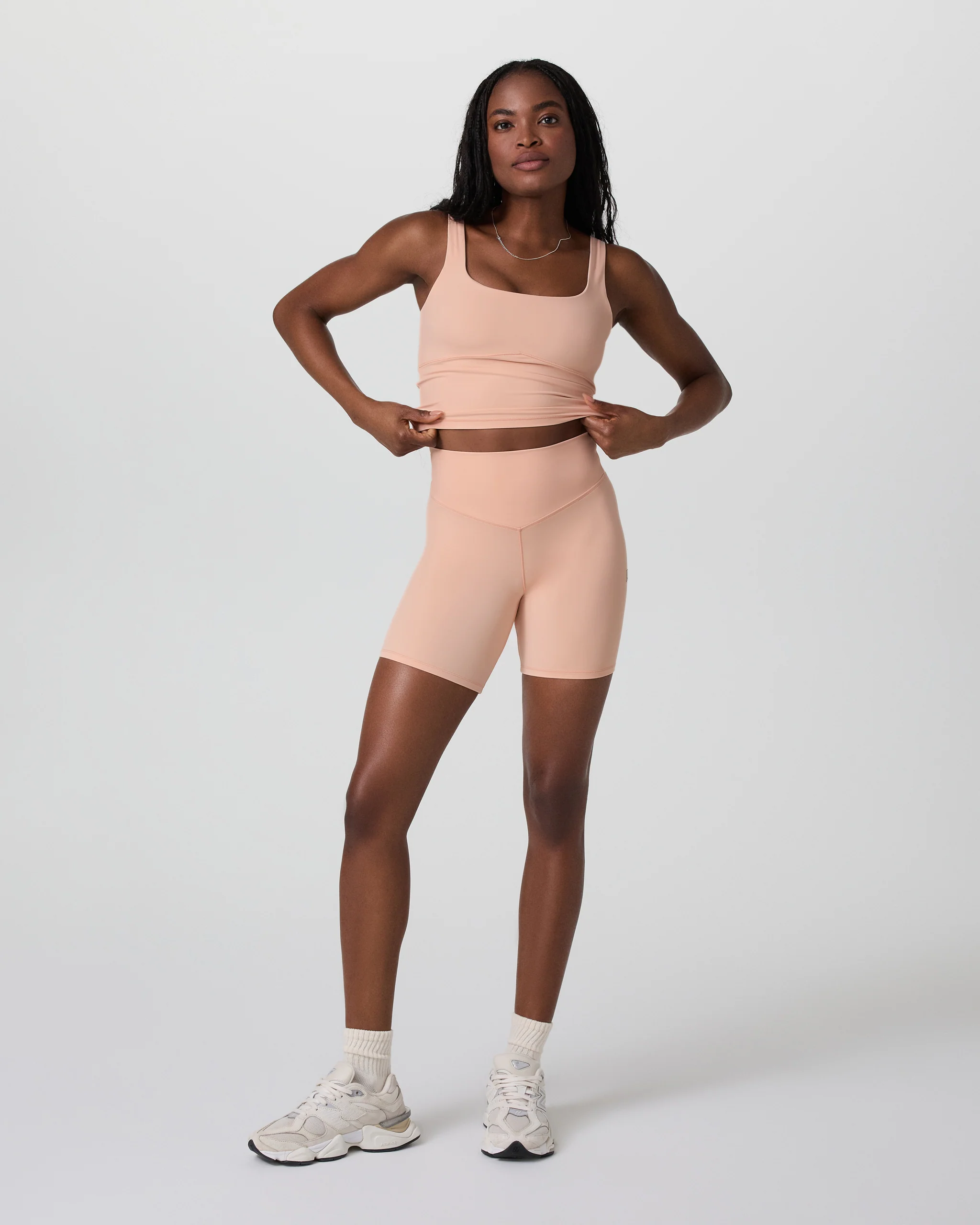 Vuori AllTheForm Short 6"